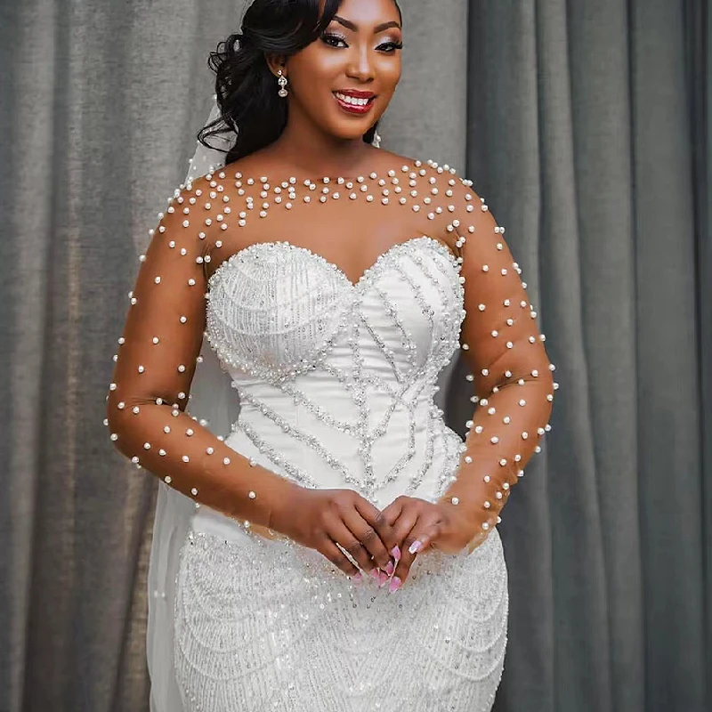 2025 Luxury Lace Pearls Plus Size Mermaid Wedding Gowns With Detachable Train Appliques Bridal Dress Long Sleeves Robe De Mariee
2025 Luxury Lace Pearls Plus Size Mermaid Wedding Gowns With Detachable Train Appliques Bridal Dress Long Sleeves Robe De Mariee