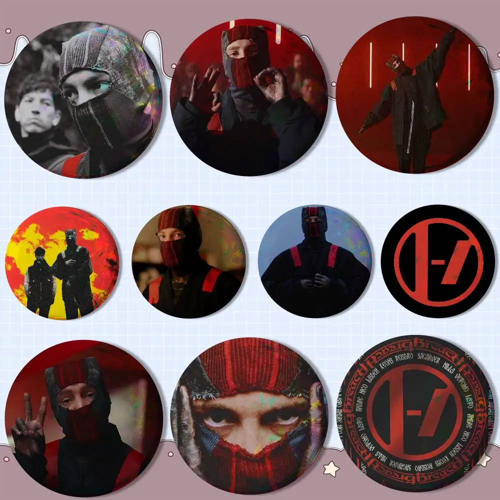 T-Twentys One PilotsS Breach Laser reflective round badges pins bag clothing decorations collectibles gifts for friends
T-Twentys One PilotsS Breach Laser reflective round badges pins bag clothing decorations collectibles gifts for friends