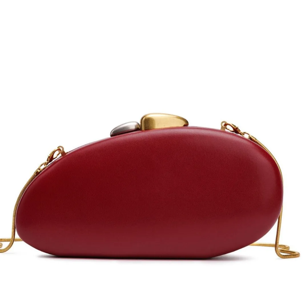 Shoulder bag, foreign style messenger women's bag, fashion bow small round bag 2025 new bag women's summer personality chain
Shoulder bag, foreign style messenger women's bag, fashion bow small round bag 2025 new bag women's summer personality chain