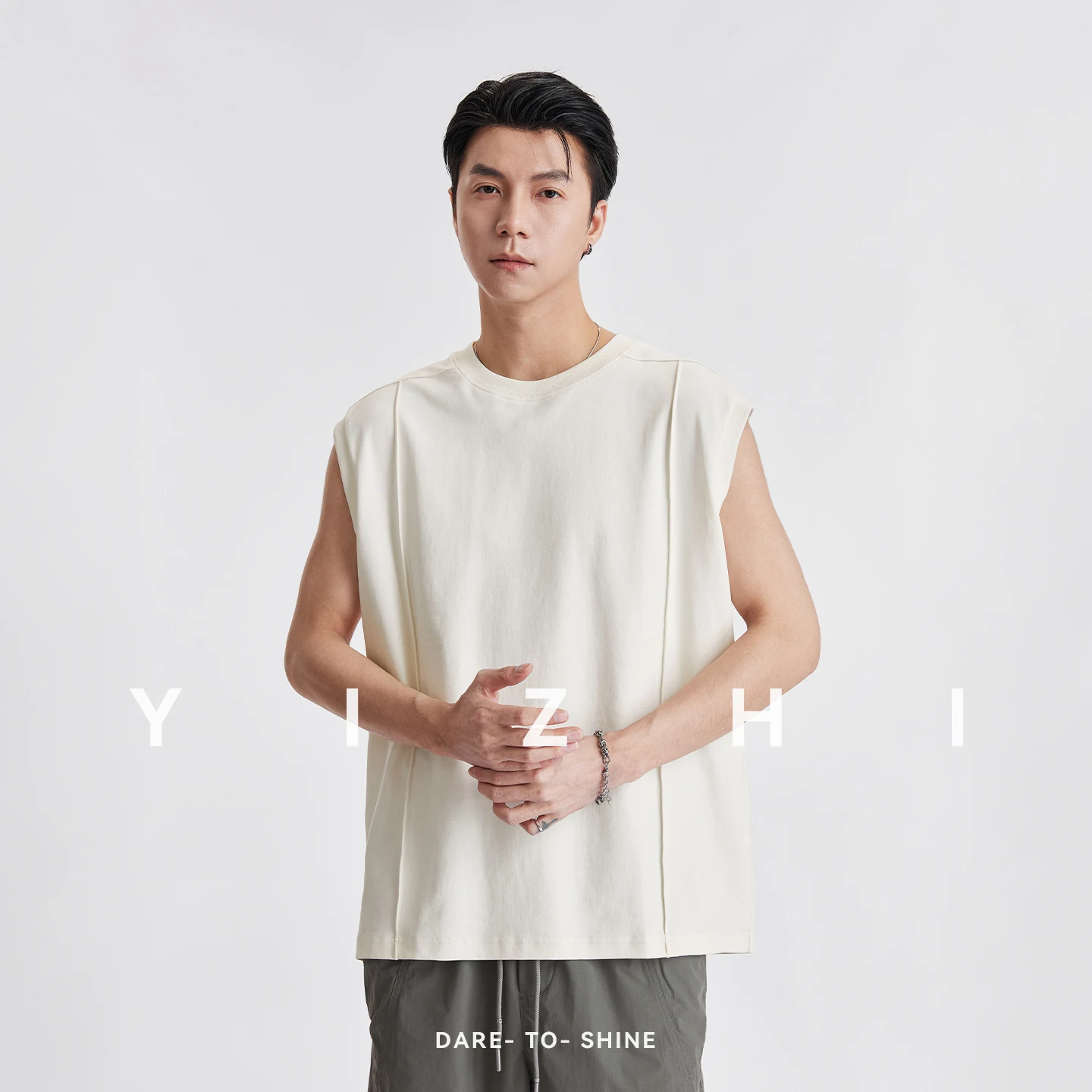 Heavyweight Solid Sleeveless Tank Top Men 3D Cutting Slightly Wide Drop Shoulder Simple Casual Inner Base Layer Shirt
Heavyweight Solid Sleeveless Tank Top Men 3D Cutting Slightly Wide Drop Shoulder Simple Casual Inner Base Layer Shirt