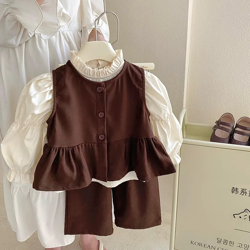 Girls' Clothing Sets Spring Autumn Fashion Ruffled Collar Long Sleeve Bottom Shirt+Single Breasted Top Vest+Pocket Pants 3Pcs
Girls' Clothing Sets Spring Autumn Fashion Ruffled Collar Long Sleeve Bottom Shirt+Single Breasted Top Vest+Pocket Pants 3Pcs