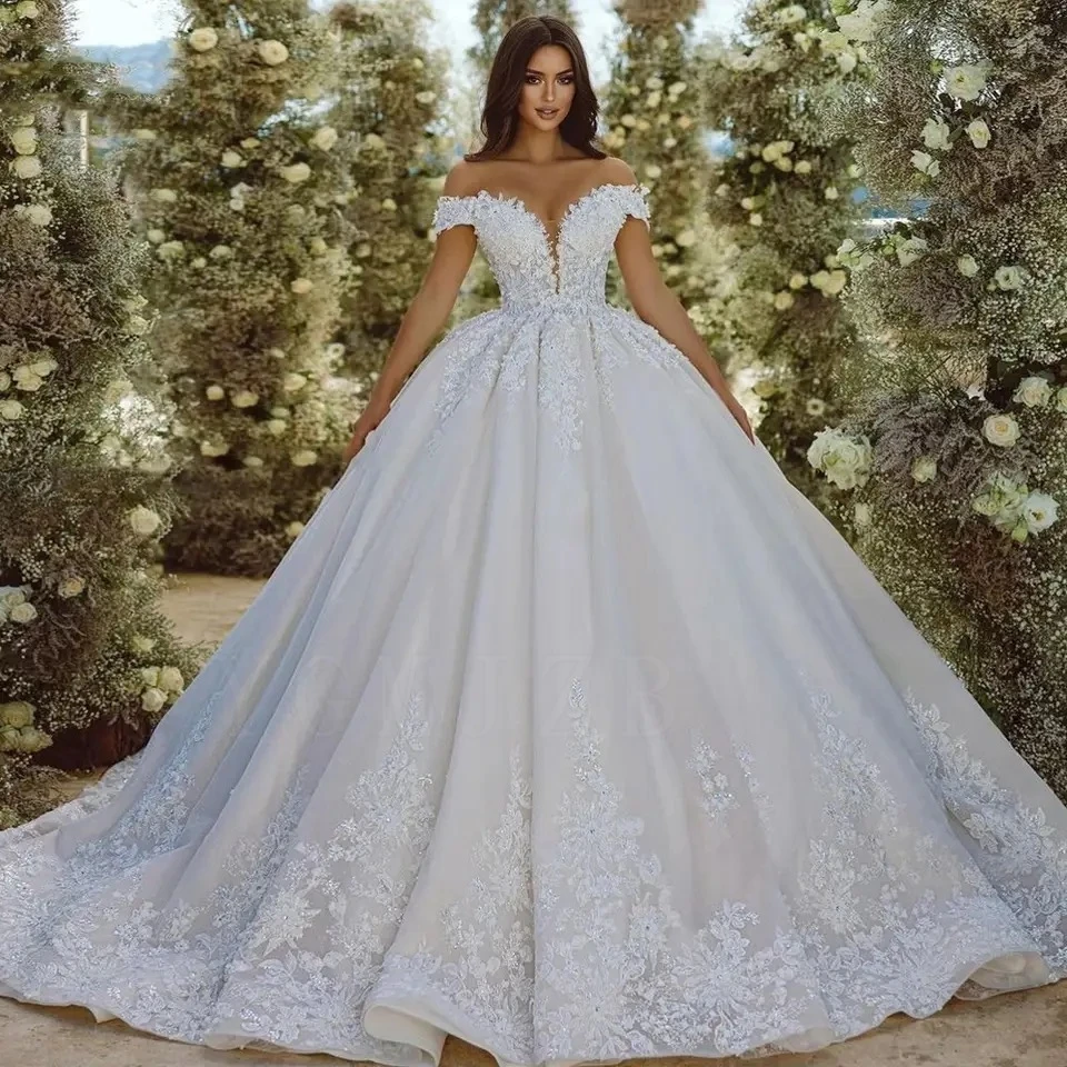 Romantic Off Shoulder Wedding Dress Ball Gown 2025 Luxury Sweetheart Beading Appliques Sparkly Princess Bridal Gown Customized
Romantic Off Shoulder Wedding Dress Ball Gown 2025 Luxury Sweetheart Beading Appliques Sparkly Princess Bridal Gown Customized