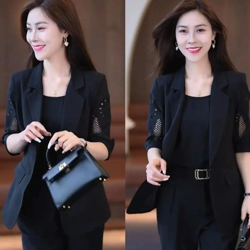 2023 Autumn New Vintage Hollow Short Sleeve Jacket with Tank Top Casual Pants Three Piece Elegant Women's Pants Suit Office Set
2023 Autumn New Vintage Hollow Short Sleeve Jacket with Tank Top Casual Pants Three Piece Elegant Women's Pants Suit Office Set