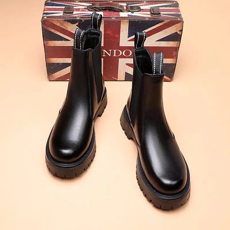 Men's Leather Boots British Style Thick Sole Combat Boots Lace Up Zipper Anti-slip Casual Shoes Winter Warm Work Boots for Men
Men's Leather Boots British Style Thick Sole Combat Boots Lace Up Zipper Anti-slip Casual Shoes Winter Warm Work Boots for Men