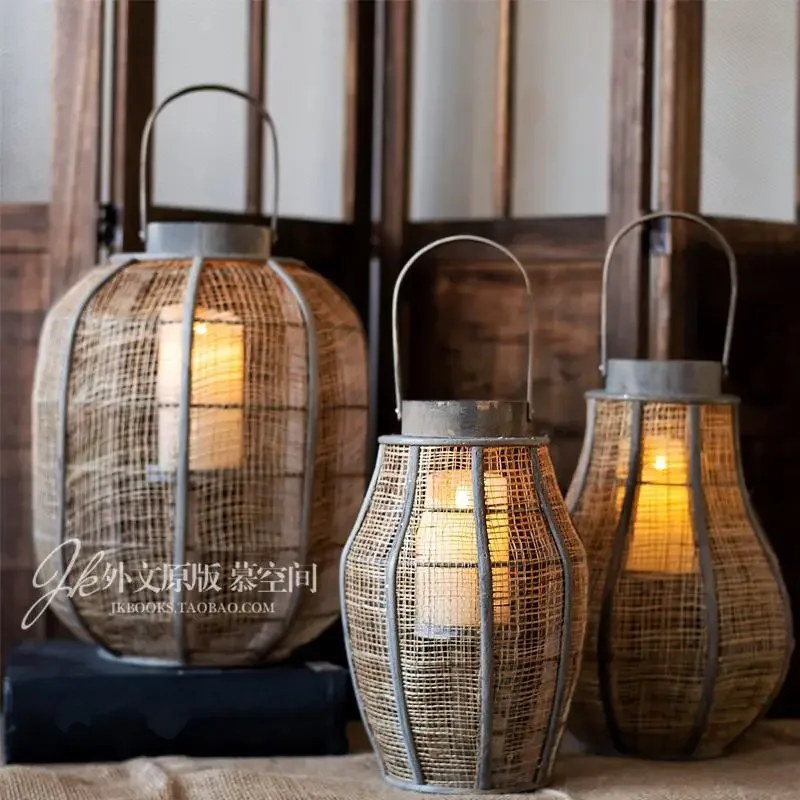 JK Mu Space Exclusive New Product Retro Nostalgic Lantern Candlestick Handmade Wooden Linen Craft Floor Lantern Ornament
JK Mu Space Exclusive New Product Retro Nostalgic Lantern Candlestick Handmade Wooden Linen Craft Floor Lantern Ornament