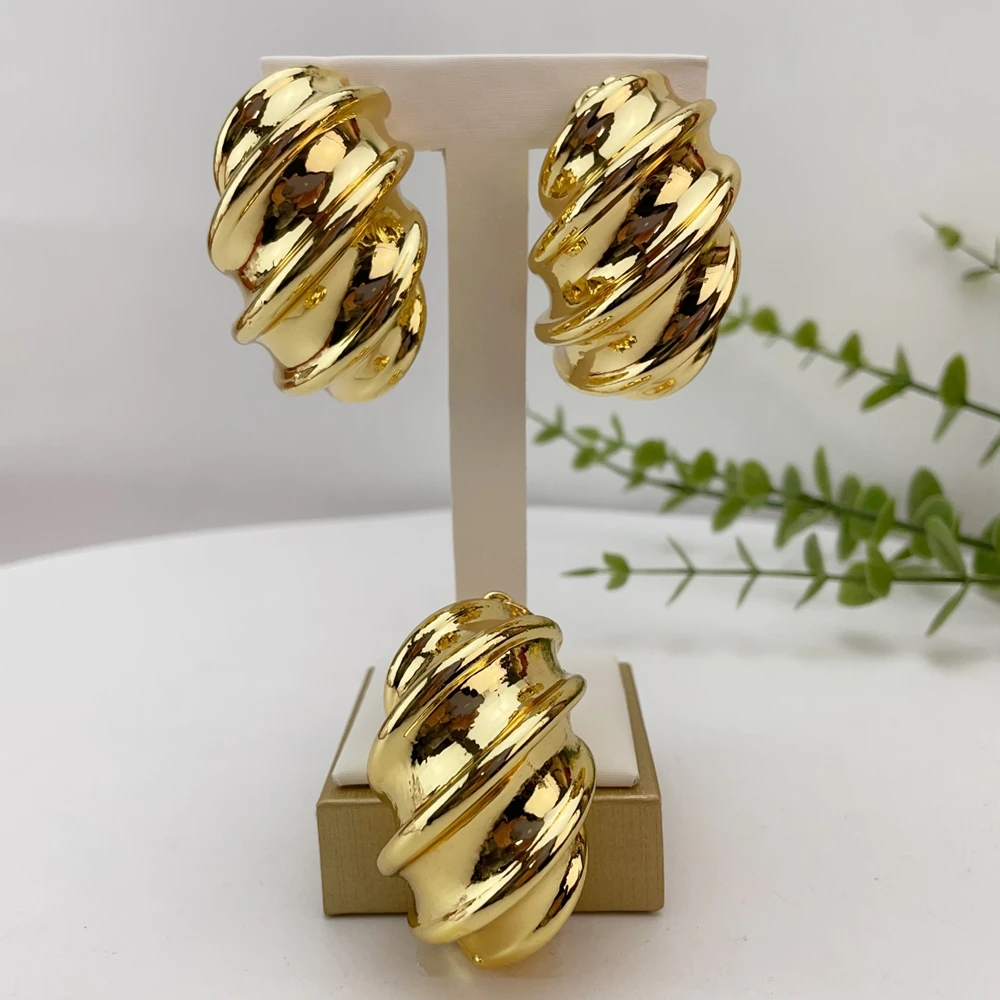 Dubai Jewelry Set Irregular Design Hoop Earrings and Pendant 2PCS Set for Weddings Bridal Necklace Earrings Accessory FHK28797
Dubai Jewelry Set Irregular Design Hoop Earrings and Pendant 2PCS Set for Weddings Bridal Necklace Earrings Accessory FHK28797