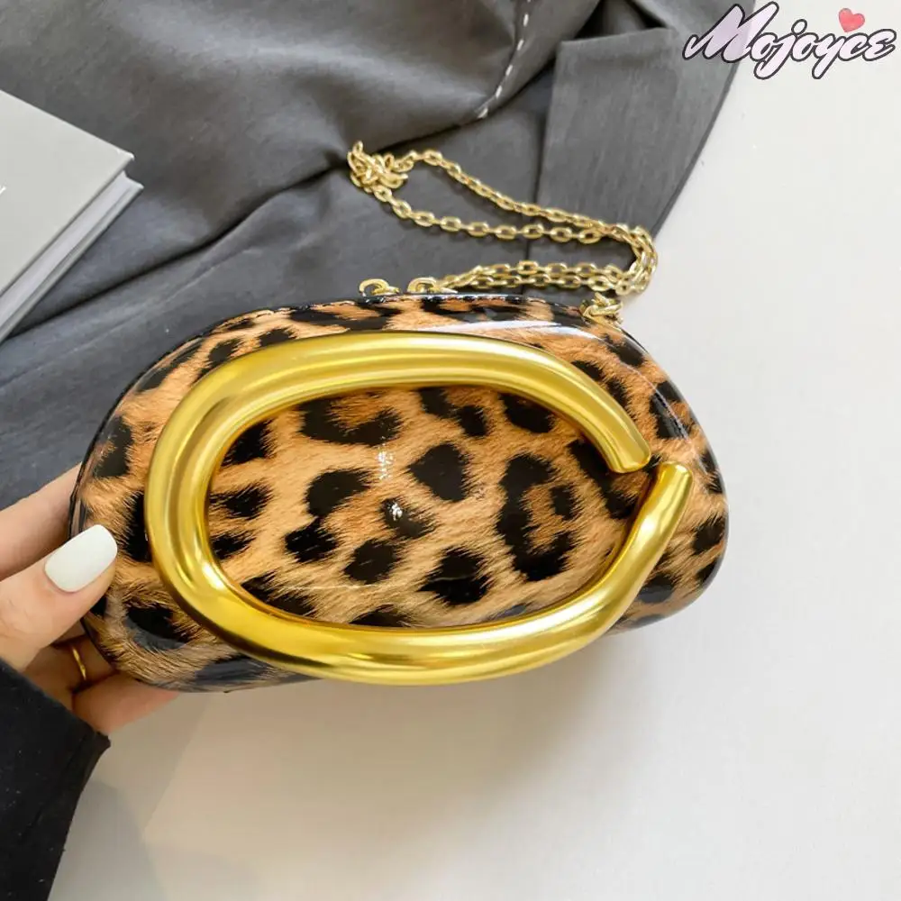 Women Evening Bags Metal Clutch Purse Leopard Print Handbag with Chain Retro Luxury Crossbody Bags Wedding Party Shoulder Bag
Women Evening Bags Metal Clutch Purse Leopard Print Handbag with Chain Retro Luxury Crossbody Bags Wedding Party Shoulder Bag 