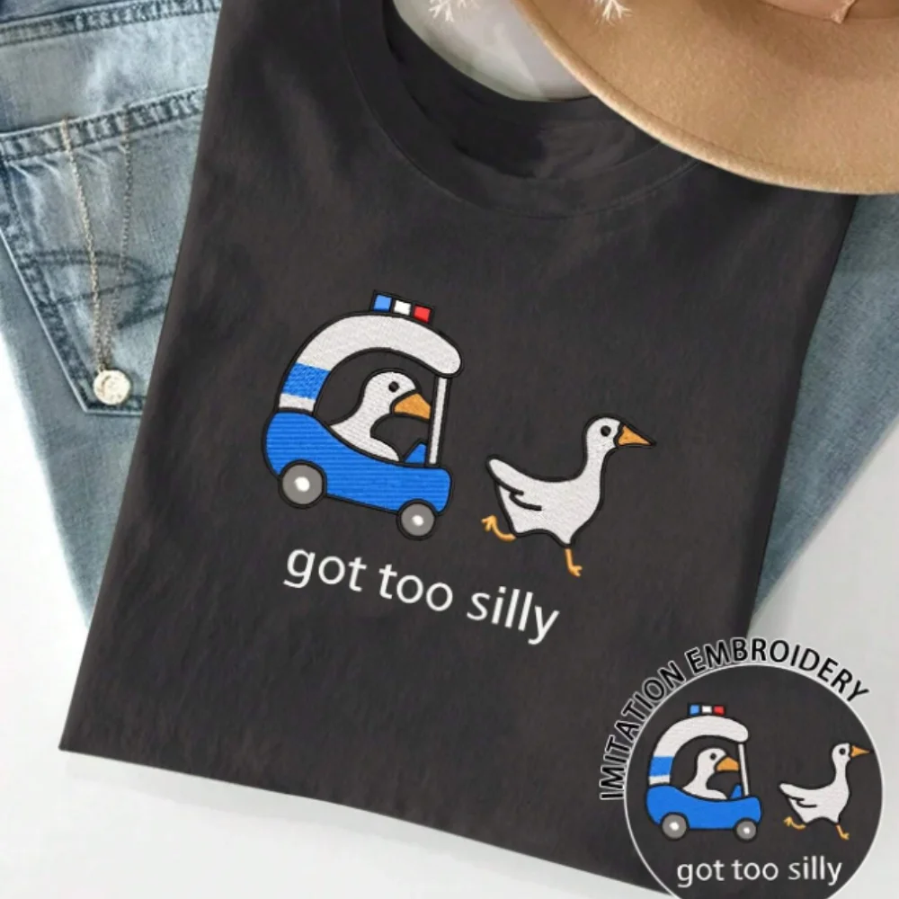 Забавная футболка с вышивкой Silly Police Goose, удобная женская футболка с круглым вырезом и графическим рисунком, женские топы
Забавная футболка с вышивкой Silly Police Goose, удобная женская футболка с круглым вырезом и графическим рисунком, женские топы