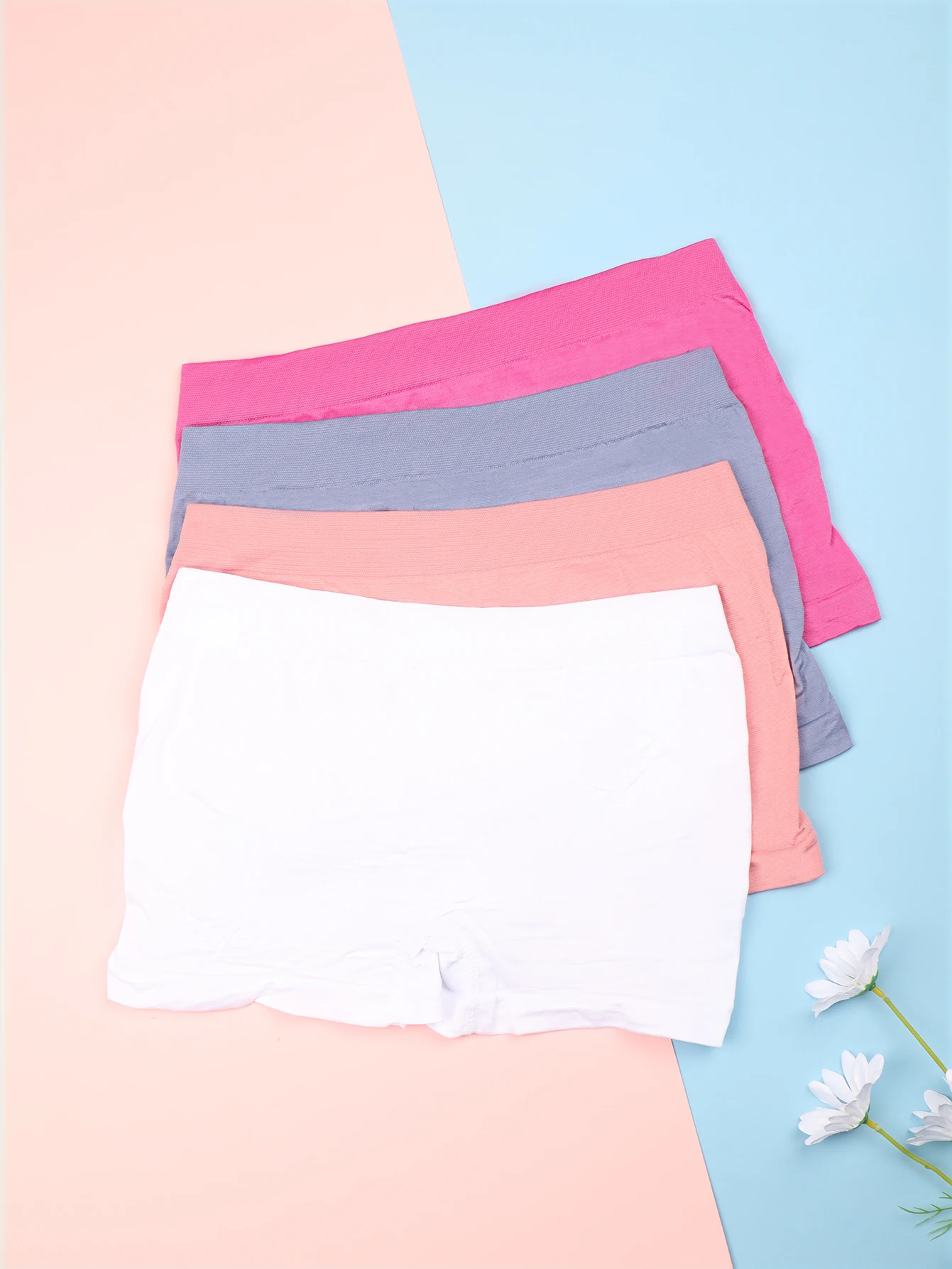 4pcs panties shorts for women seamless body shaping shorts under the dress and under the skirt
4pcs panties shorts for women seamless body shaping shorts under the dress and under the skirt