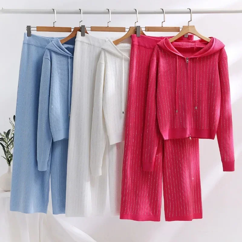 Casual Knitted Two Pieces Sets For Women Rhinestone Long Sleeve Hooded Sweater + Wide Leg Pants Sets Fashion Outfits Tracksuit
Casual Knitted Two Pieces Sets For Women Rhinestone Long Sleeve Hooded Sweater + Wide Leg Pants Sets Fashion Outfits Tracksuit