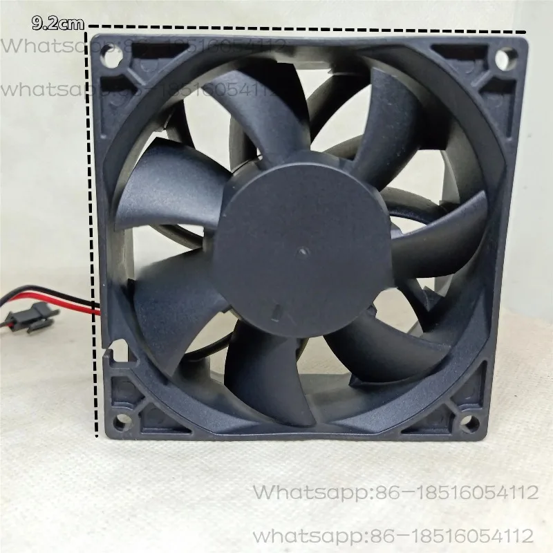 RD9238L24L-A 24 В 0,60 А 9038 9 см инверторный охлаждающий вентилятор
RD9238L24L-A 24 В 0,60 А 9038 9 см инверторный охлаждающий вентилятор