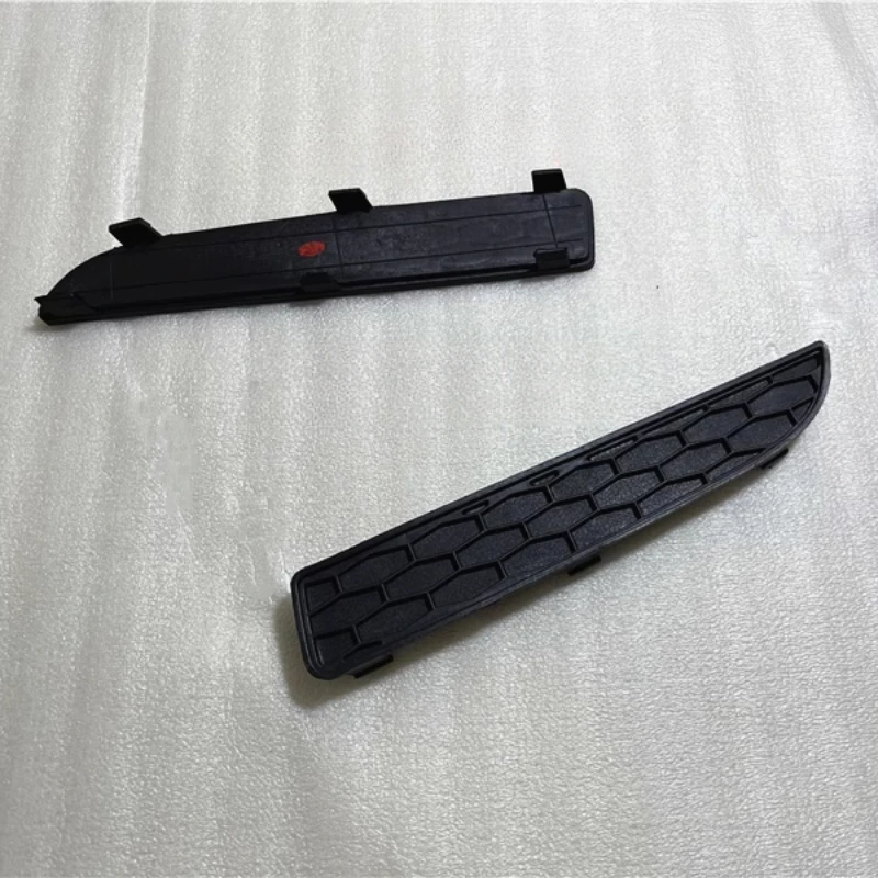 For Hyundai Elantra Fog Lamp Lower Decorative Cover 07 -10 Front Bumper Decorative Panel Fog Lamp Lower Cover Protective Cover
For Hyundai Elantra Fog Lamp Lower Decorative Cover 07 -10 Front Bumper Decorative Panel Fog Lamp Lower Cover Protective Cover