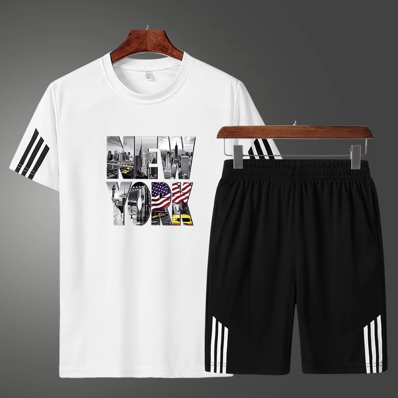 2024 men's summer new short sleeved shorts sportswear two-piece set with round neck for breathability, casual fashion, thin and
2024 men's summer new short sleeved shorts sportswear two-piece set with round neck for breathability, casual fashion, thin and