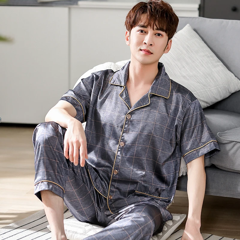 Summer Silk Men Pajamas Set Short Sleeve Long Pants Turn-down Collar Male Sleepwear Homewear Clothing L-XXXL
Summer Silk Men Pajamas Set Short Sleeve Long Pants Turn-down Collar Male Sleepwear Homewear Clothing L-XXXL