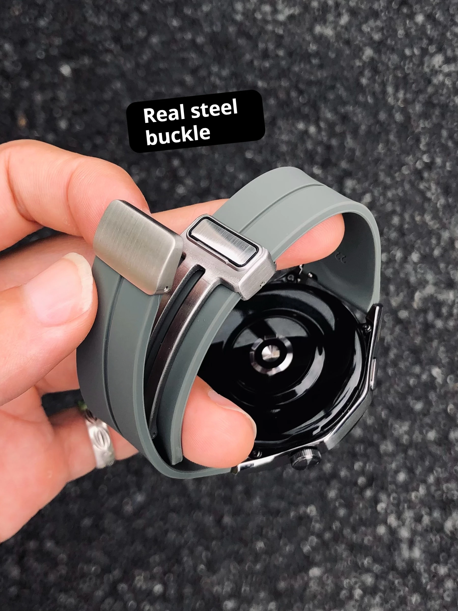Kaker Storm Real Steel Buckle Suitable for Huawei Watch GT5 Strap GT2 Silicone Magnetic Buckle Watch3 Xiaomi S4
Kaker Storm Real Steel Buckle Suitable for Huawei Watch GT5 Strap GT2 Silicone Magnetic Buckle Watch3 Xiaomi S4
