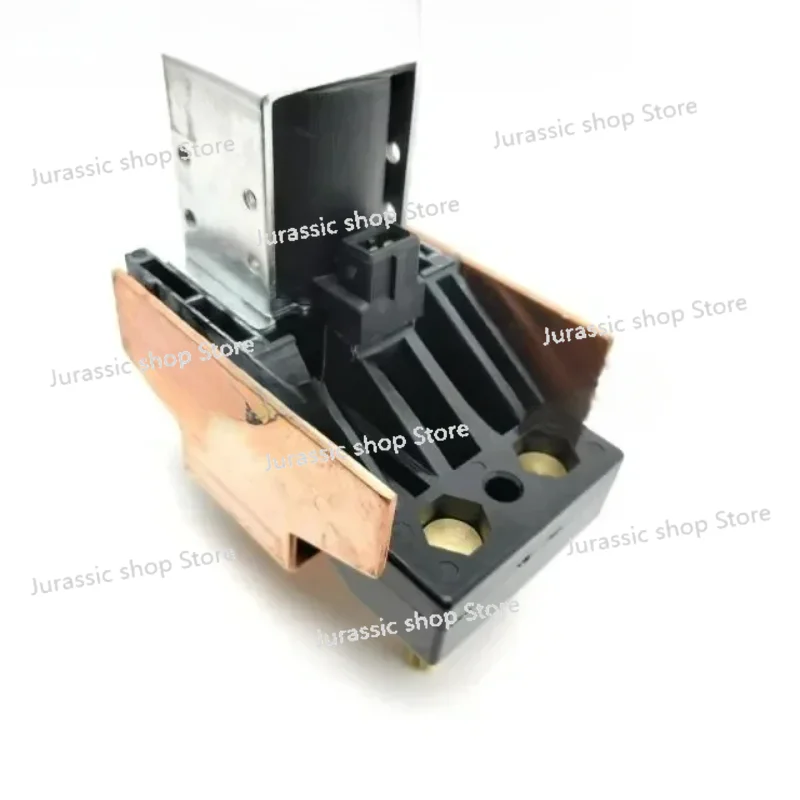 0009703503 Main Contactor Assembly Forklift Parts 1276/1275/1285/335 Trucks
0009703503 Main Contactor Assembly Forklift Parts 1276/1275/1285/335 Trucks