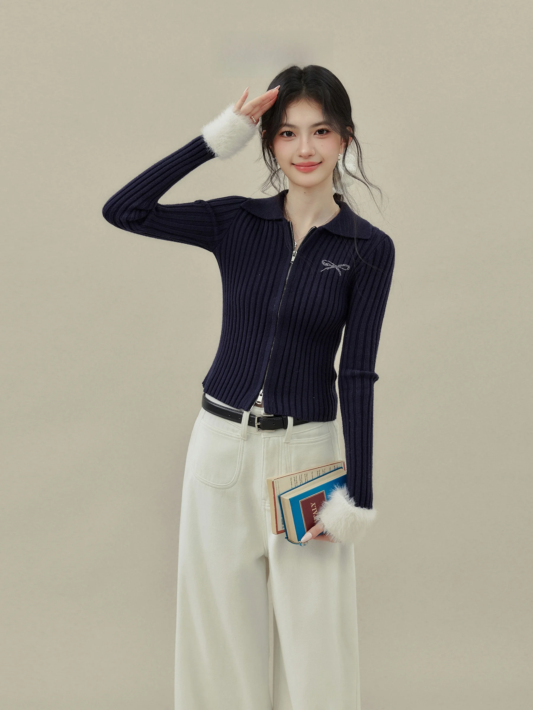 plus Size Neck Knitwear Dark Blue Slim Fit Inner Wear Top Casual Style for plus Size Women Knot Zipper Design
plus Size Neck Knitwear Dark Blue Slim Fit Inner Wear Top Casual Style for plus Size Women Knot Zipper Design