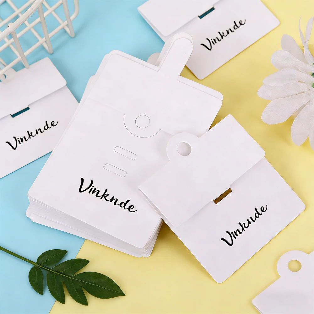 Оптовые бумажные карточки для украшений 6x10,5 см: для ожерелий, серег, браслетов, с индивидуальным логотипом, персонализированные, для демонстрации и упаковки
Оптовые бумажные карточки для украшений 6x10,5 см: для ожерелий, серег, браслетов, с индивидуальным логотипом, персонализированные, для демонстрации и упаковки