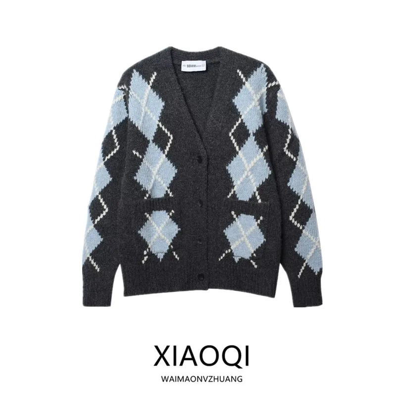 Зима 202, женский свободный вязаный джемпер с ромбовидным узором, Новое поступление, длинный кардиган на пуговицах Sve V-Ne, верхняя одежда
Зима 202, женский свободный вязаный джемпер с ромбовидным узором, Новое поступление, длинный кардиган на пуговицах Sve V-Ne, верхняя одежда