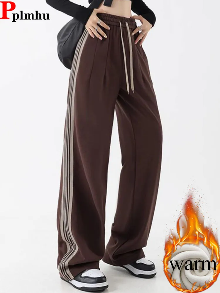 Women Side Striped Loose Thicken Straight Pants Winter Warm Elastic High Waist Velvet Lined Sweatpants Korean Fashion Pantalones
Women Side Striped Loose Thicken Straight Pants Winter Warm Elastic High Waist Velvet Lined Sweatpants Korean Fashion Pantalones