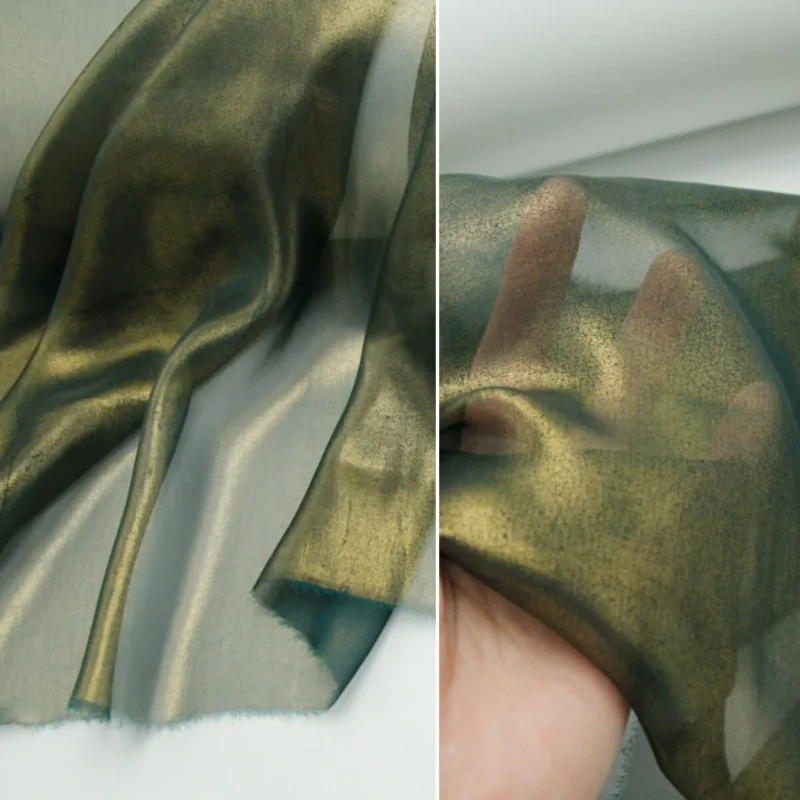 Metallic Coated Chiffon Fabric Dark Green Gold Lustrous Sheer Elegant Style Shirt Dress Long Skirt Hanfu DIY Fabric for Sewing
Metallic Coated Chiffon Fabric Dark Green Gold Lustrous Sheer Elegant Style Shirt Dress Long Skirt Hanfu DIY Fabric for Sewing