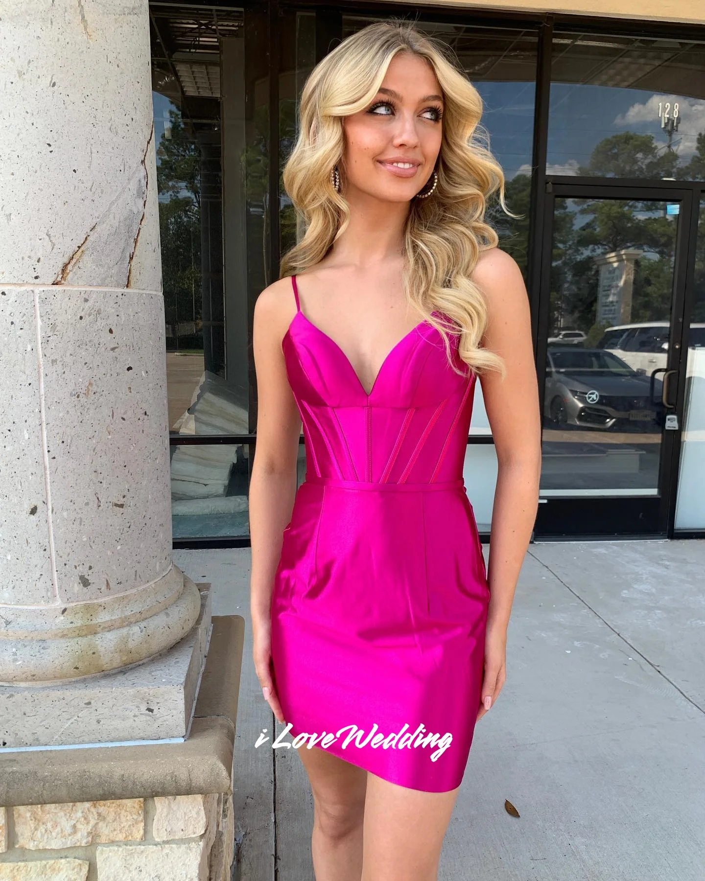 Fuschia V-Neck Mini Skirt Spaghetti-Strap Homecoming Dresses Sleeveless Backless Birthday Party Dress Modern Pleated Customized
Fuschia V-Neck Mini Skirt Spaghetti-Strap Homecoming Dresses Sleeveless Backless Birthday Party Dress Modern Pleated Customized