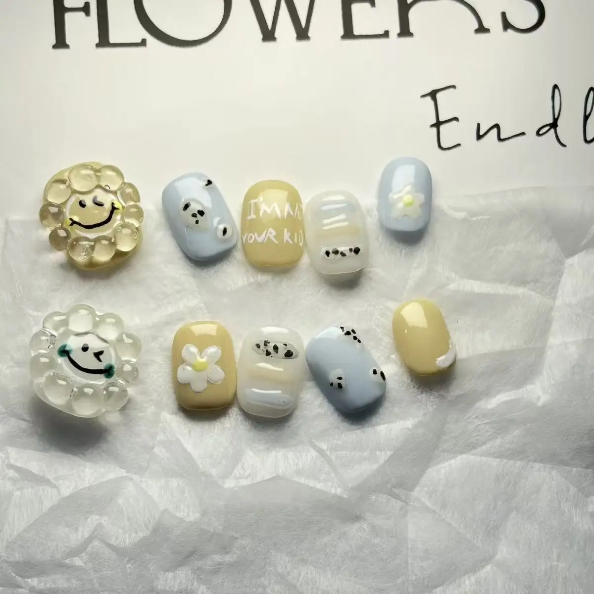 Dopamine's New Handmade Manicure Wearing Nail Cartoon Summer Patch Rainbow Pinching Cute Sunflower Press on Nails Nails Fake
Dopamine's New Handmade Manicure Wearing Nail Cartoon Summer Patch Rainbow Pinching Cute Sunflower Press on Nails Nails Fake