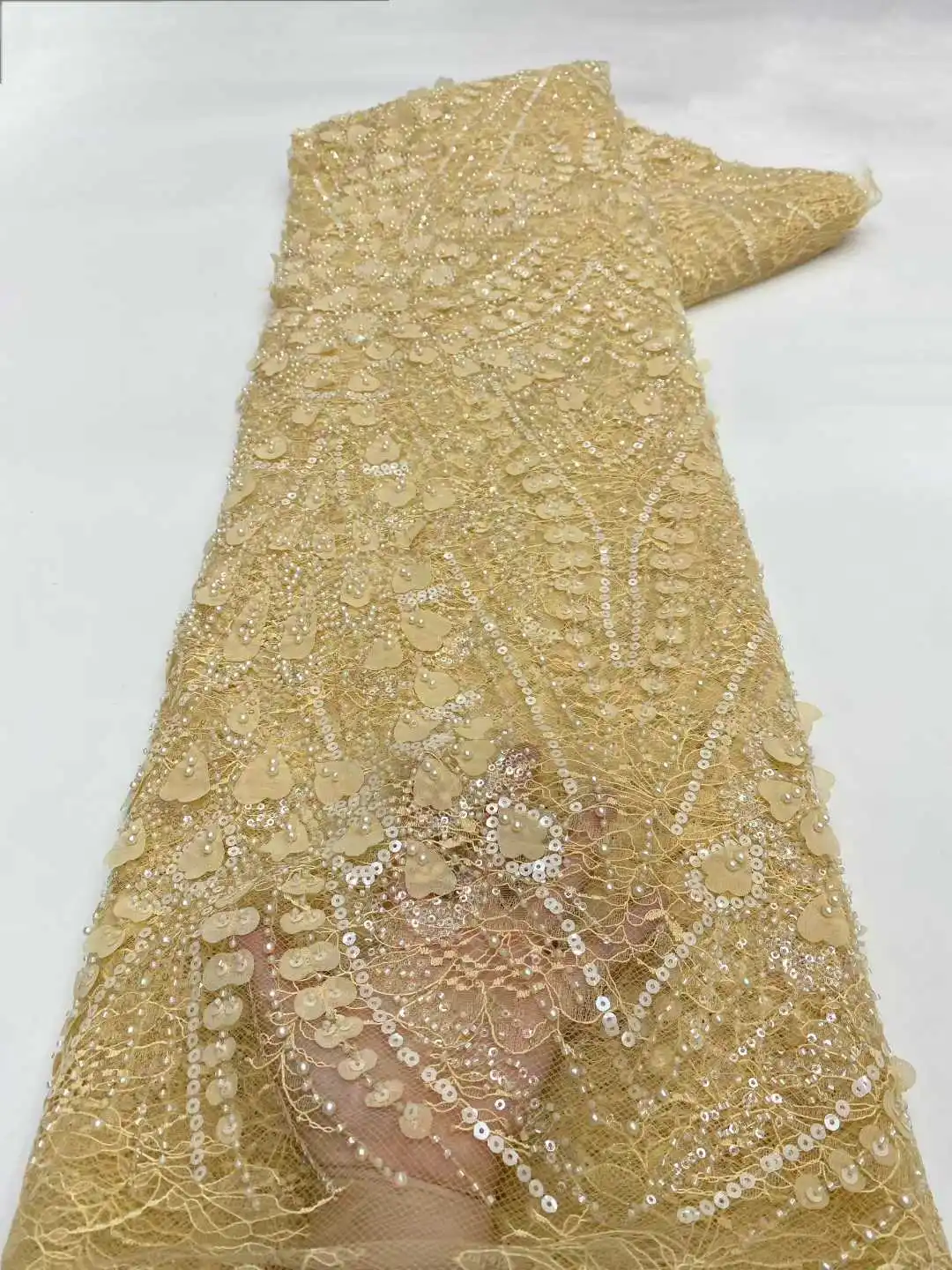 Африканские кружевные ткани с пайетками и бисером оптом 2026: высококачественное нигерийское и французское кружево для свадебных платьев
Африканские кружевные ткани с пайетками и бисером оптом 2026: высококачественное нигерийское и французское кружево для свадебных платьев