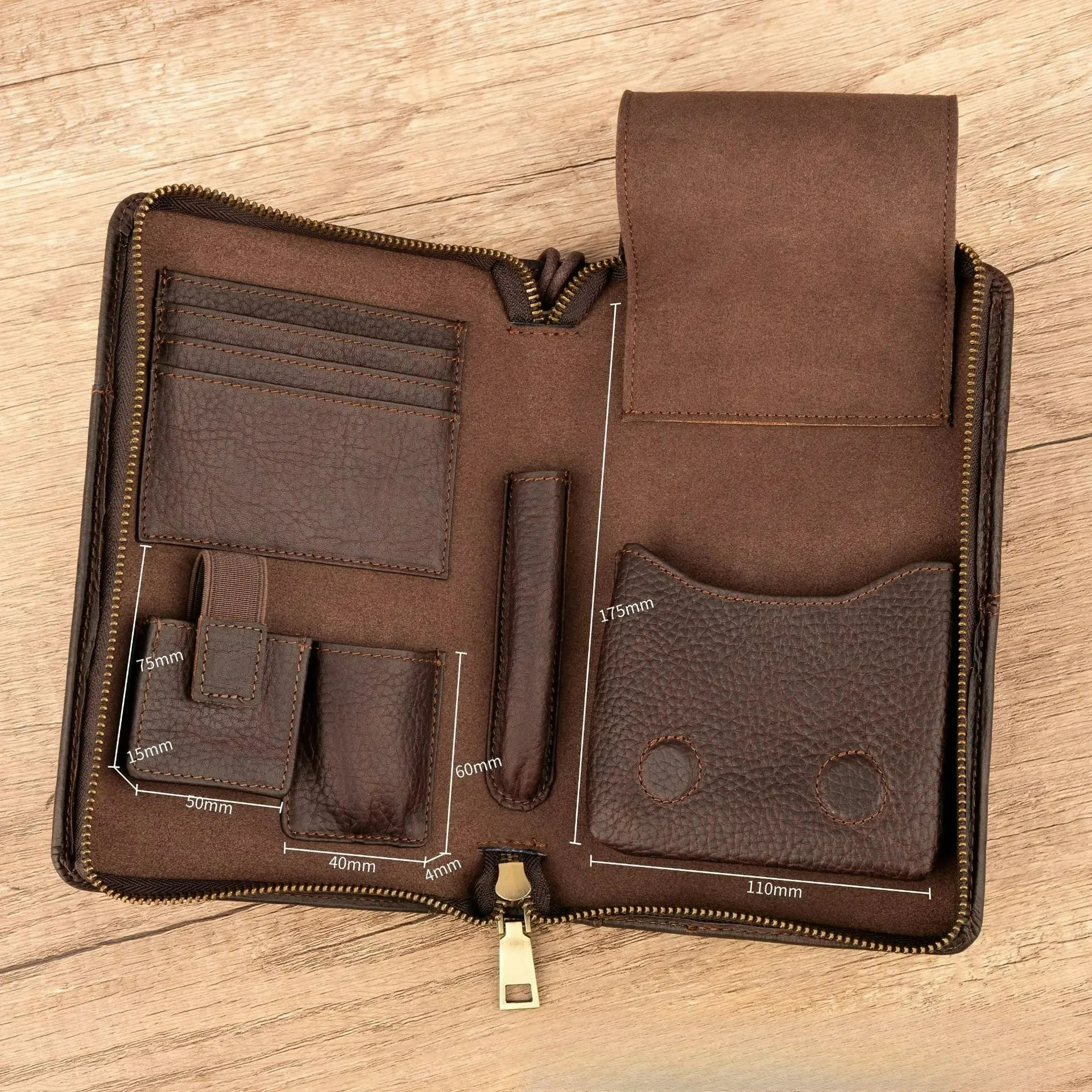 Customizable New Vintage Men's Multifunctional Cigar Cases Travel Wrist Convenient Protector Male Gift Accessories
Customizable New Vintage Men's Multifunctional Cigar Cases Travel Wrist Convenient Protector Male Gift Accessories