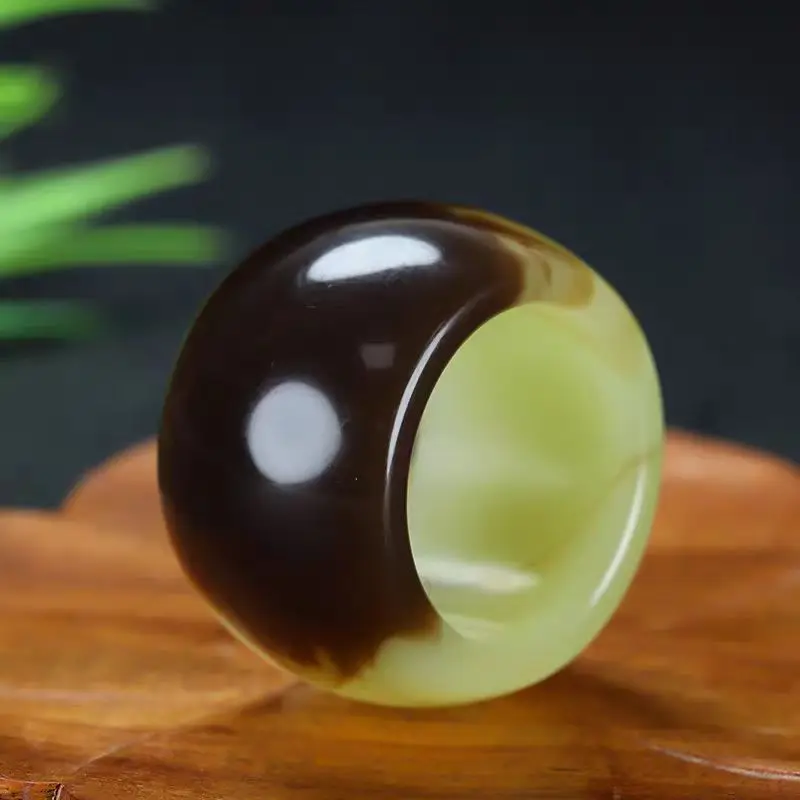 Натуральный Нефрит Желтый Нефрит Широкие Кольца Мужчины Женщины Изысканные Ювелирные Изделия Натуральный Китайский Хэтянь Нефрит Двухцветное Кольцо Для Большого Пальца Anillos Мужской
Натуральный Нефрит Желтый Нефрит Широкие Кольца Мужчины Женщины Изысканные Ювелирные Изделия Натуральный Китайский Хэтянь Нефрит Двухцветное Кольцо Для Большого Пальца Anillos Мужской