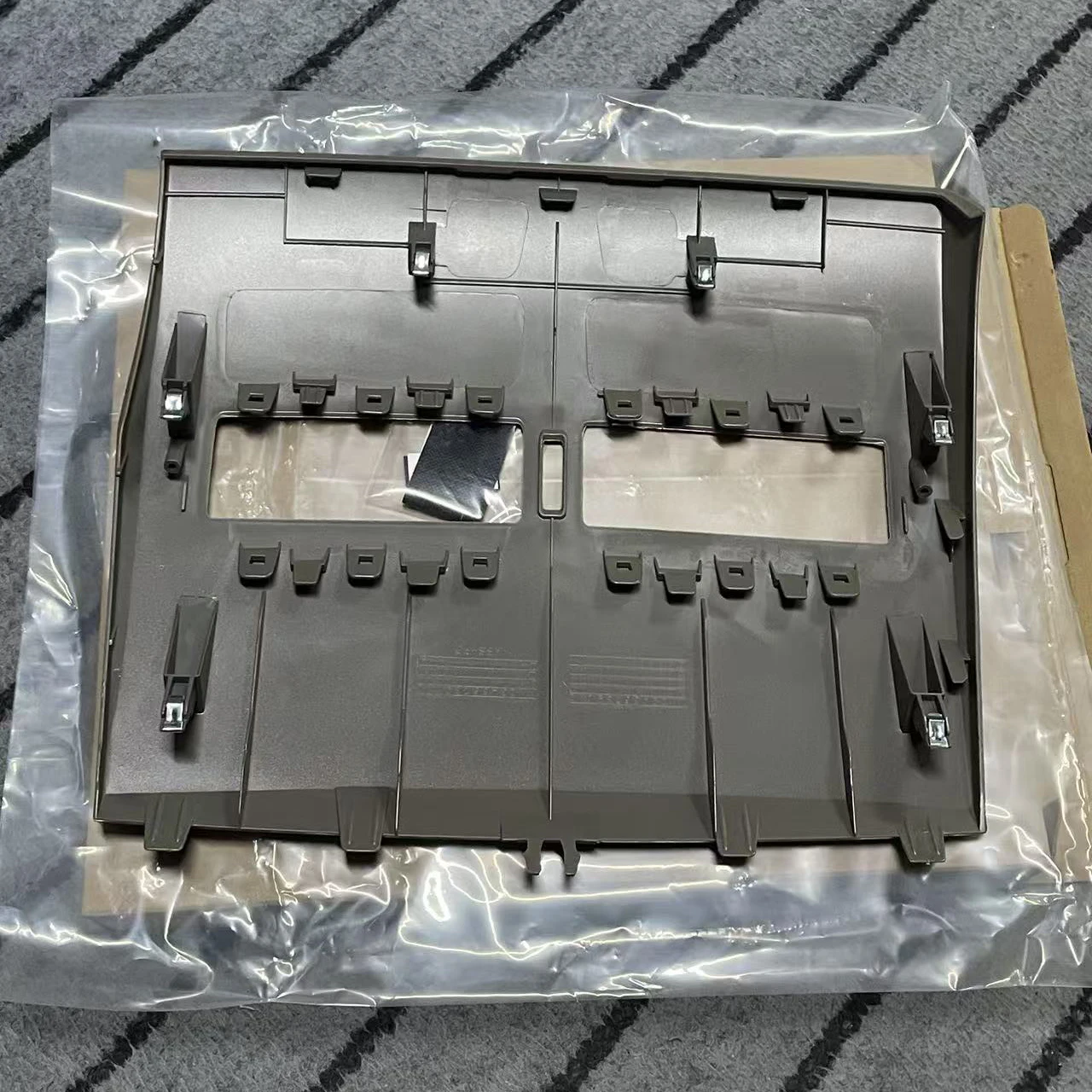 Автомобильный финишер, крышка приборной панели, передняя панель приборной панели, вентиляционное отверстие для кондиционера для Nissan Tiida 2005-2011
Автомобильный финишер, крышка приборной панели, передняя панель приборной панели, вентиляционное отверстие для кондиционера для Nissan Tiida 2005-2011