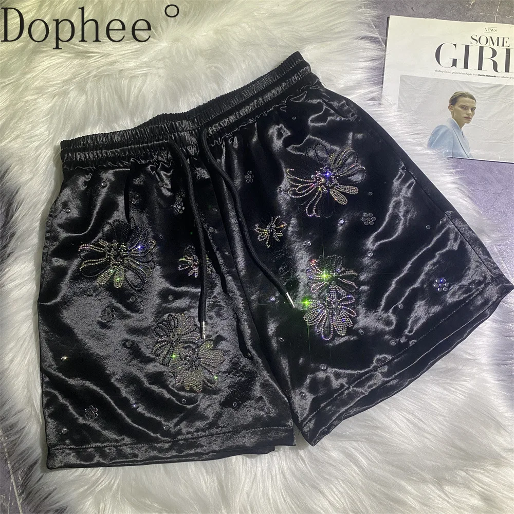 Elegant Diamonds Chiffon Wide Leg Shorts 2025 New Summer Elastic Waist Cool Straight Pants All-match Casual A-line Hot Shorts
Elegant Diamonds Chiffon Wide Leg Shorts 2025 New Summer Elastic Waist Cool Straight Pants All-match Casual A-line Hot Shorts