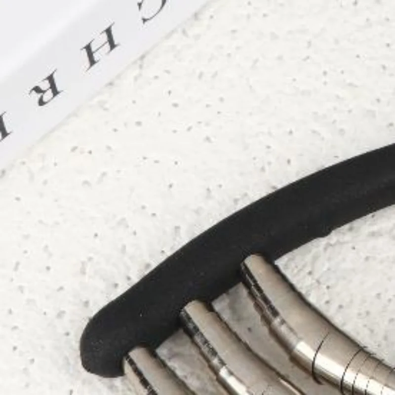 Hot Sale Badminton Racket Starting Stringing Clamp Tennis Racket 3 Spring Starter Stringing Tool Badminton Racket Starter Clamp
Hot Sale Badminton Racket Starting Stringing Clamp Tennis Racket 3 Spring Starter Stringing Tool Badminton Racket Starter Clamp