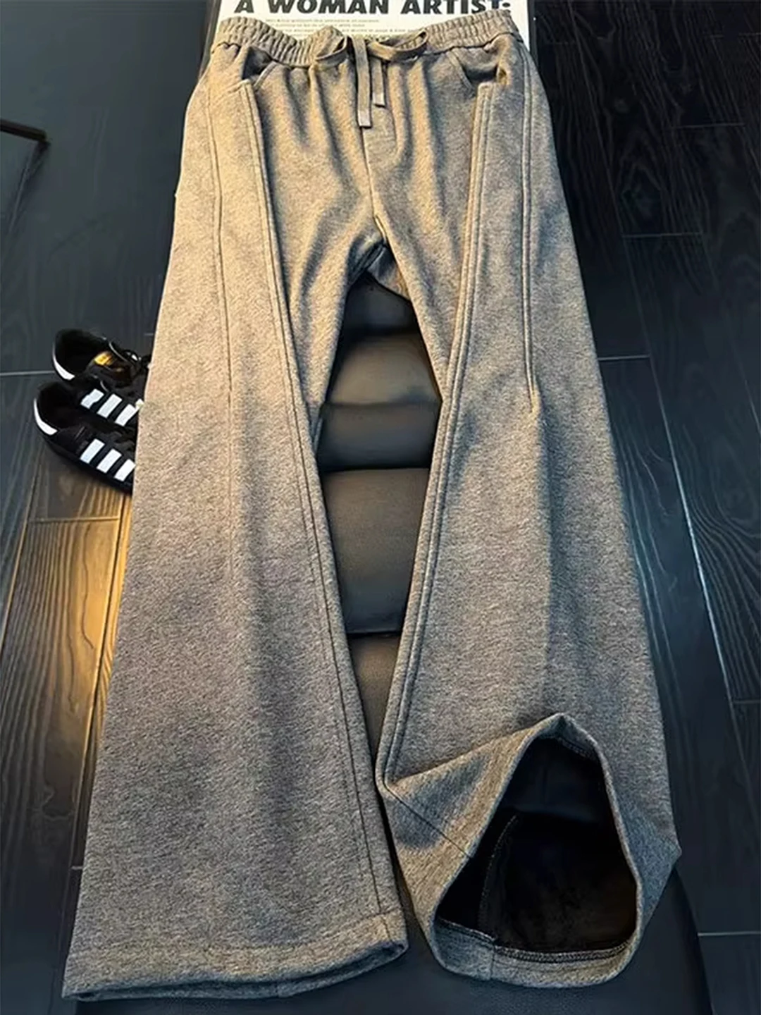 Мужские зимние повседневные брюки Deep Grey Straight Leg с флисовой подкладкой, свободные, расклешенные, Cleanfit Knife
Мужские зимние повседневные брюки Deep Grey Straight Leg с флисовой подкладкой, свободные, расклешенные, Cleanfit Knife