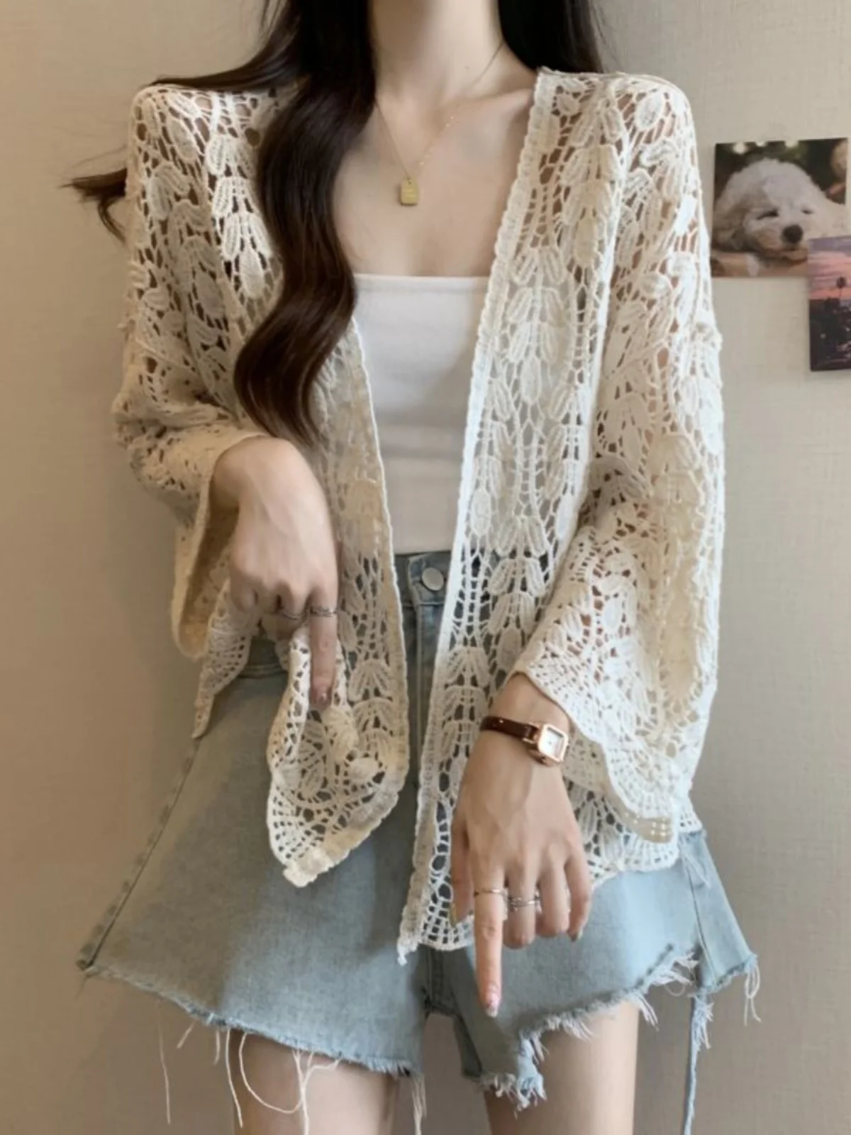 Ice Silk Knitted Summer Cardigan Women's plus Size Slimming Hollow out Cover up Sun Protection Lightweight V-Neck Sweater
Ice Silk Knitted Summer Cardigan Women's plus Size Slimming Hollow out Cover up Sun Protection Lightweight V-Neck Sweater