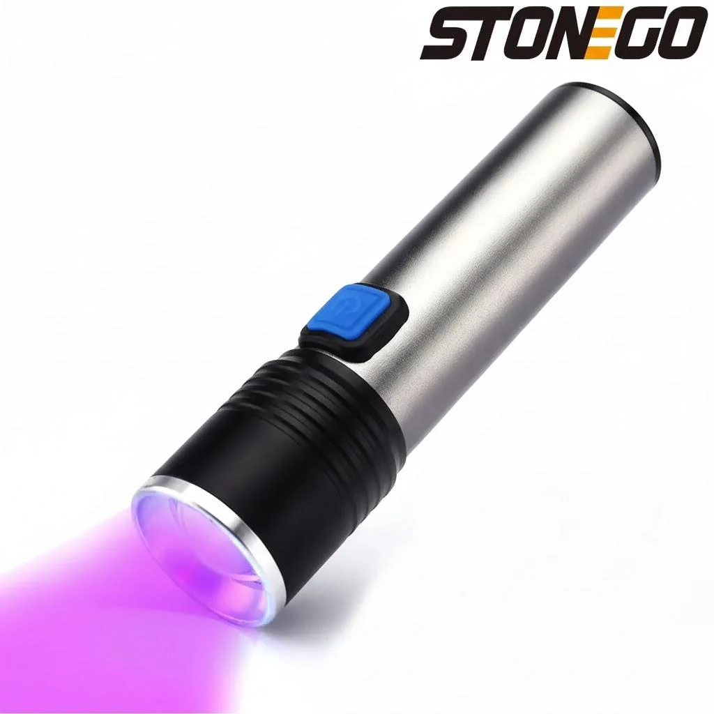 УФ-перезаряжаемый светодиодный зум 395 нм ультрафиолетовый фонарик для сигарет, спиртовой фонарик для обнаружения банкнот
УФ-перезаряжаемый светодиодный зум 395 нм ультрафиолетовый фонарик для сигарет, спиртовой фонарик для обнаружения банкнот