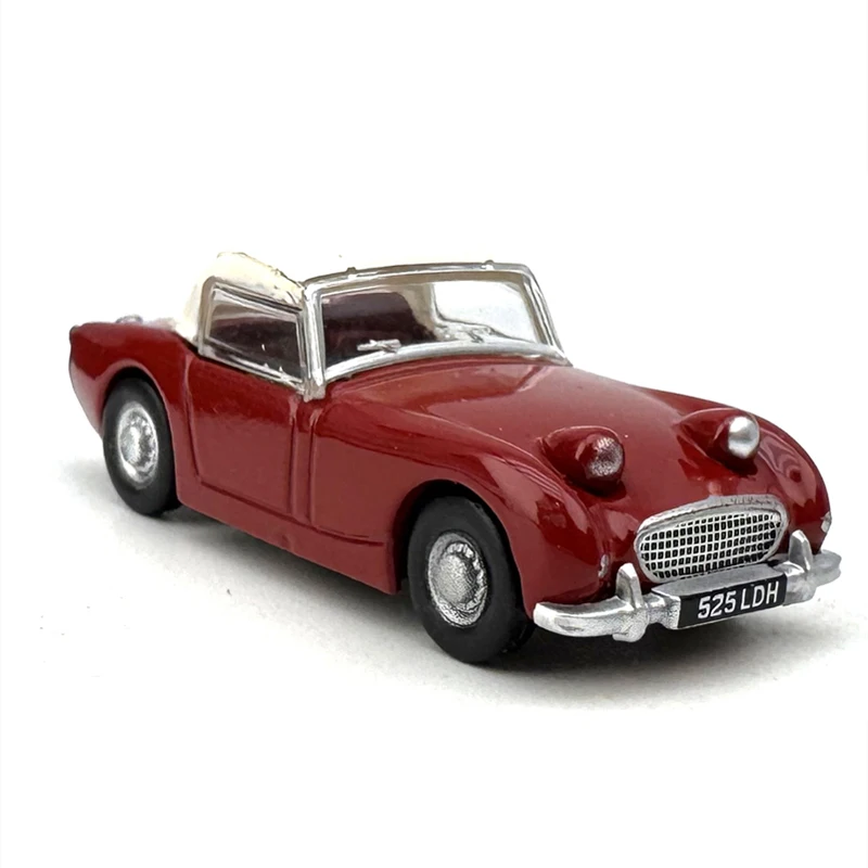 Simulated Alloy Static Sports Car Model Collectible Finished Product, Ornament, Brand New with Packaging Men's Birthday Gift
Simulated Alloy Static Sports Car Model Collectible Finished Product, Ornament, Brand New with Packaging Men's Birthday Gift