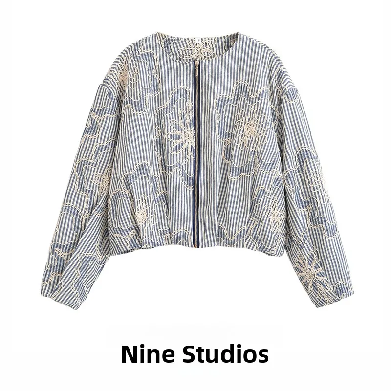 Casual Loose Striped Jaet Women's Embroidery Rope Embroidery Top Outerwear Comfortable Breathable ort Coat for Autumn
Casual Loose Striped Jaet Women's Embroidery Rope Embroidery Top Outerwear Comfortable Breathable ort Coat for Autumn