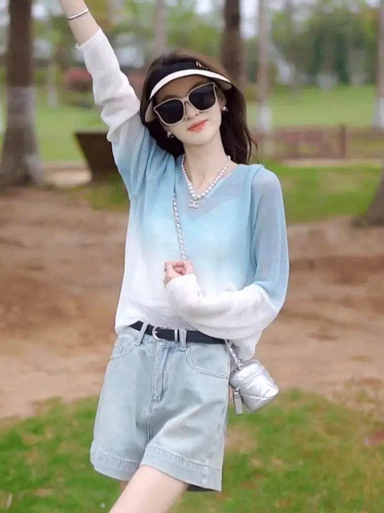 Casual Lightweight Long Sleeve Knitted Shirt Women's Summer Air Conditioning Sun Protection Lightweight Design Korean Style L...
Casual Lightweight Long Sleeve Knitted Shirt Women's Summer Air Conditioning Sun Protection Lightweight Design Korean Style L...