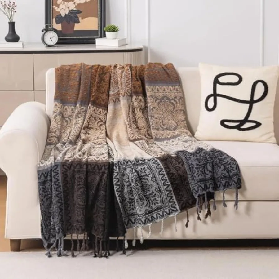Boho Throw Blanket Chenille Jacquard Tassels Throw Blankets for Bed Couch Soft Chair Bohemian Fringe Tassels S:60x75
Boho Throw Blanket Chenille Jacquard Tassels Throw Blankets for Bed Couch Soft Chair Bohemian Fringe Tassels S:60x75