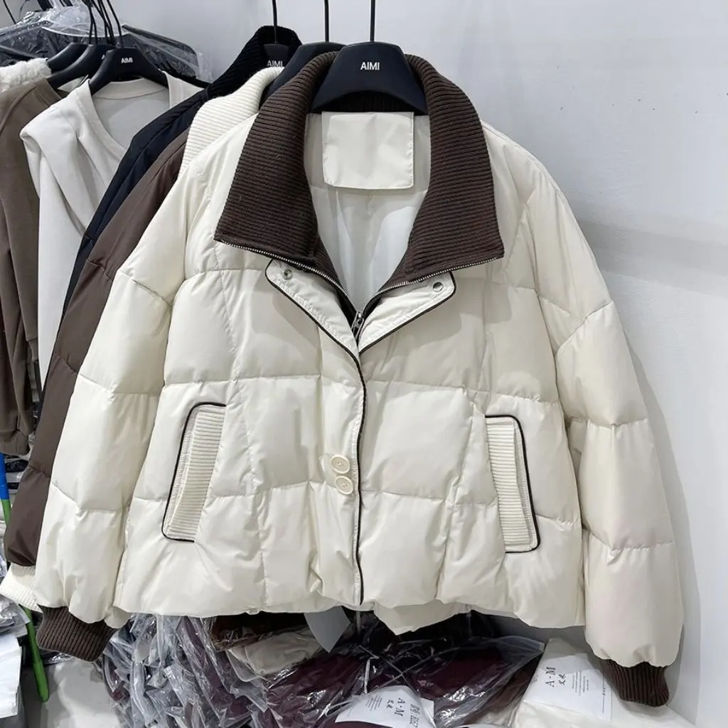 Women's Cotton Outwear Winter Fashion Knitted Splicing Stand Collar Warm Bread Style Lapel Short Trendy Top for Ladies 
Women's Cotton Outwear Winter Fashion Knitted Splicing Stand Collar Warm Bread Style Lapel Short Trendy Top for Ladies