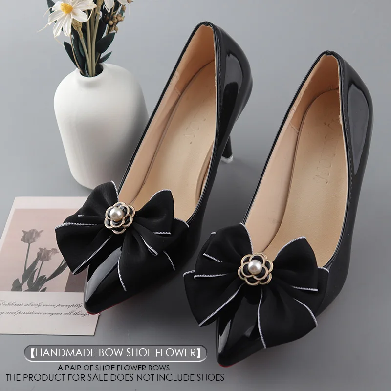 2PCS Camellia Detachable Shoe Flower Exquisite High End Shoe Clip Bridal High Heels Accessories Ballet Shoes Bow Decoration
2PCS Camellia Detachable Shoe Flower Exquisite High End Shoe Clip Bridal High Heels Accessories Ballet Shoes Bow Decoration