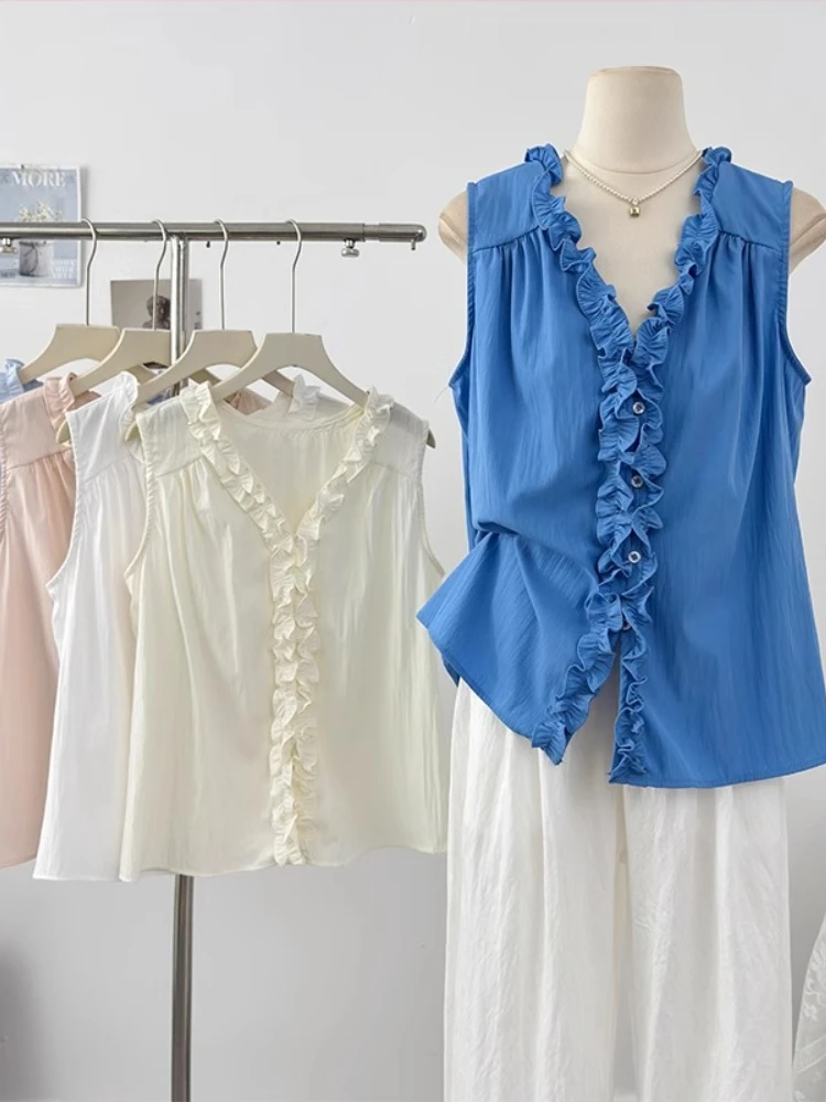 Cornflower Blue Ruffled V-Neck Sleeveless Blouse Top for Women Summer Oversized Asymmetric Ruffle Trim Button-Down Tank Top
Cornflower Blue Ruffled V-Neck Sleeveless Blouse Top for Women Summer Oversized Asymmetric Ruffle Trim Button-Down Tank Top