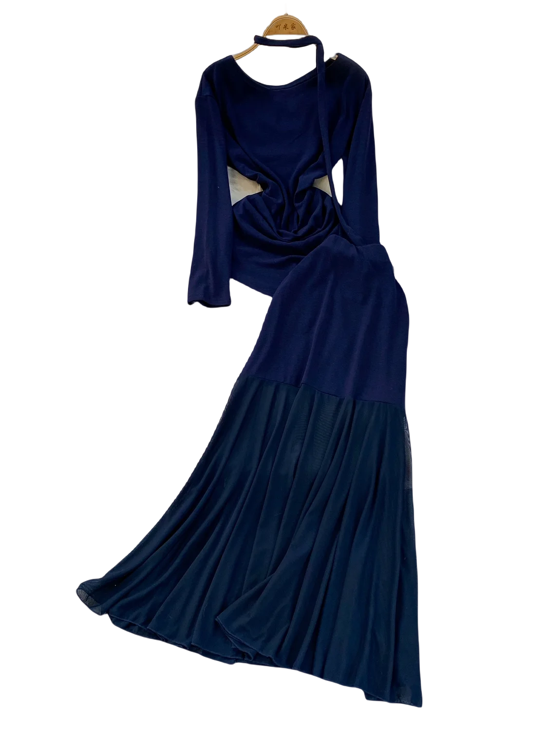 Ele Women's T-irt Skirt Set with Sa Asymmetrical Hem Long Sve Slimming Pleated Faion Casual Outfit Two-Piece Set
Ele Women's T-irt Skirt Set with Sa Asymmetrical Hem Long Sve Slimming Pleated Faion Casual Outfit Two-Piece Set