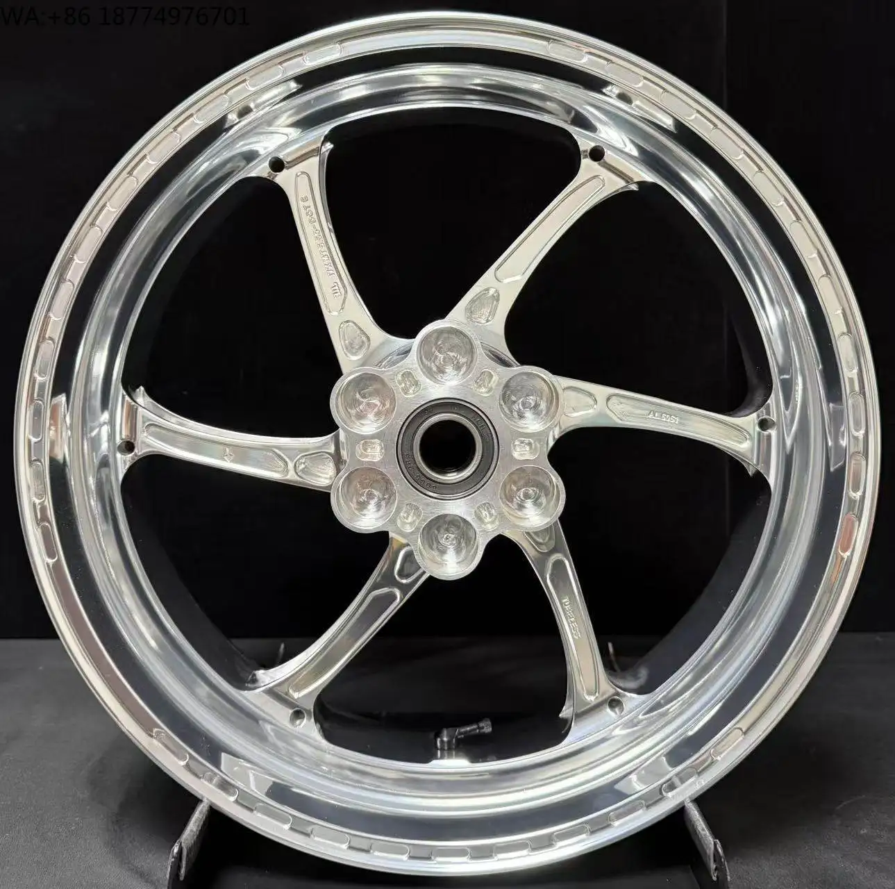 Подходит для CFMOTO 675SR 675NK: Гоночные кованые модифицированные колеса из китайского алюминиевого сплава T6 6061 для мотоциклов
Подходит для CFMOTO 675SR 675NK: Гоночные кованые модифицированные колеса из китайского алюминиевого сплава T6 6061 для мотоциклов