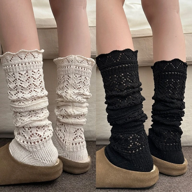 Ретро Y2K осенние и зимние резные шерстяные гольфы для женщин, черно-белые ворсовые носки, теплые полые чехлы на ноги 
Ретро Y2K осенние и зимние резные шерстяные гольфы для женщин, черно-белые ворсовые носки, теплые полые чехлы на ноги
