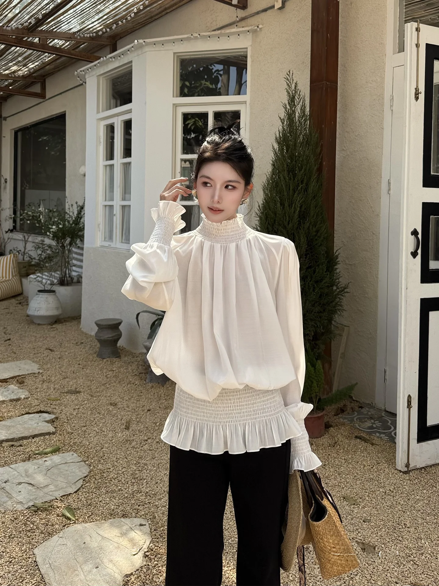 Женская блузка в стиле Цин с пышными рукавами, плиссированная, молодежная, в китайском стиле, весна 2026
Женская блузка в стиле Цин с пышными рукавами, плиссированная, молодежная, в китайском стиле, весна 2026