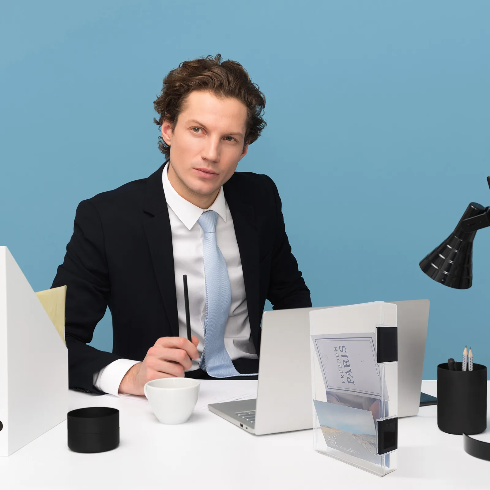 Коробка для хранения документов формата А5, 1 шт., прочный пластиковый органайзер для офиса, учебы, гостиной, контейнер для хранения бумаг и сертификатов
Коробка для хранения документов формата А5, 1 шт., прочный пластиковый органайзер для офиса, учебы, гостиной, контейнер для хранения бумаг и сертификатов