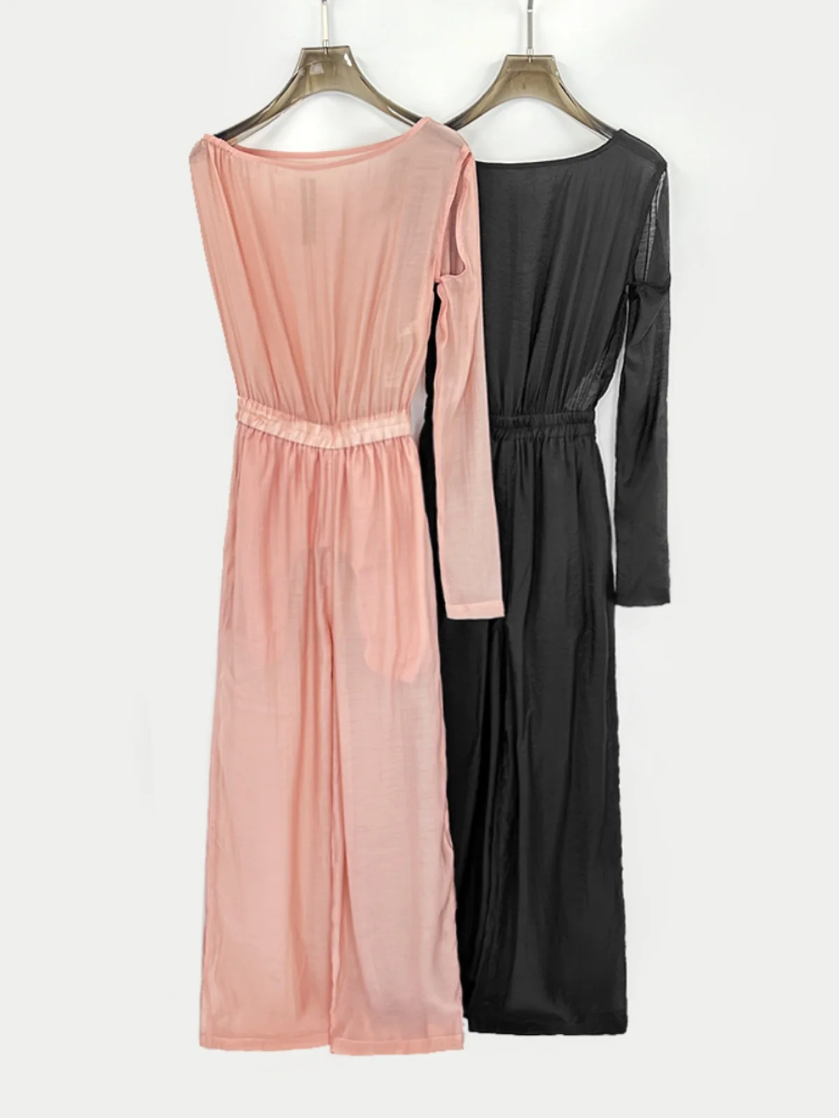 Весенне-летний женский комфортный шелковый комбинезон с длинными рукавами, повседневный, на одно плечо, с высокой талией, широкими штанинами, в рабочем стиле
Весенне-летний женский комфортный шелковый комбинезон с длинными рукавами, повседневный, на одно плечо, с высокой талией, широкими штанинами, в рабочем стиле