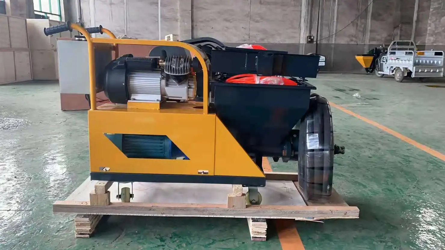 Automatic Wall Cement Mortar Spraying Machine with Integrated Mixing Hopper for Fast Plastering and Coating Jobs
Automatic Wall Cement Mortar Spraying Machine with Integrated Mixing Hopper for Fast Plastering and Coating Jobs